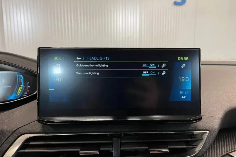 Peugeot 3008 din 2022 cu 145.596 km - oferta PEU150477 - foto 18