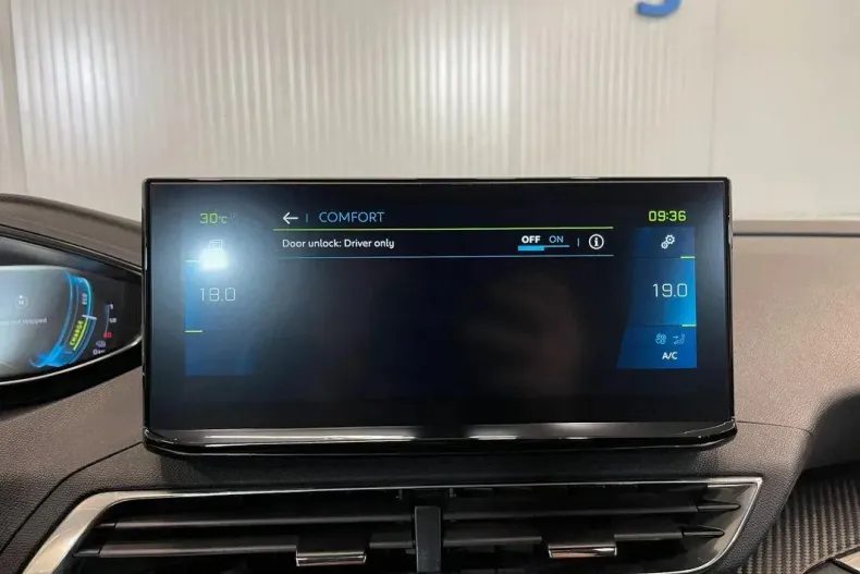 Peugeot 3008 din 2022 cu 145.596 km - oferta PEU150477 - foto 19