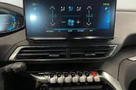 Peugeot 3008 din 2022 cu 145.596 km - oferta PEU150477 - foto 23