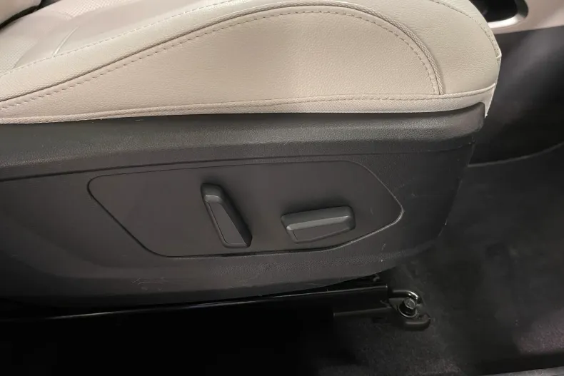 Hyundai TUCSON din 2021 cu 84.414 km - oferta HYU150482 - foto 24