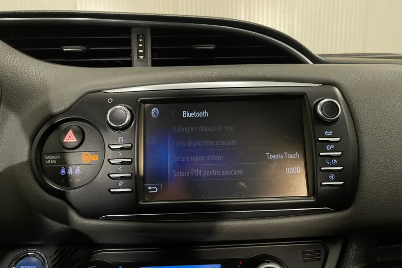 Toyota Yaris din 2020 cu 120.055 km - oferta TOY150493 - foto 12