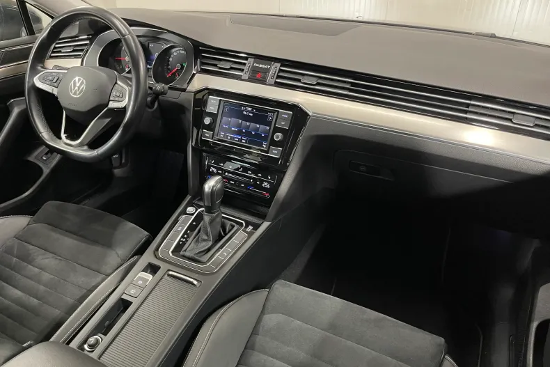 Volkswagen Passat din 2020 cu 89.837 km - oferta VOL150499 - foto 8