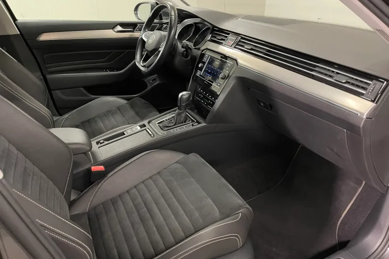 Volkswagen Passat din 2020 cu 89.837 km - oferta VOL150499 - foto 10