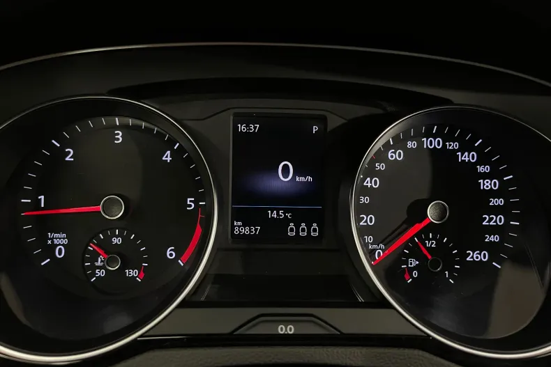 Volkswagen Passat din 2020 cu 89.837 km - oferta VOL150499 - foto 25