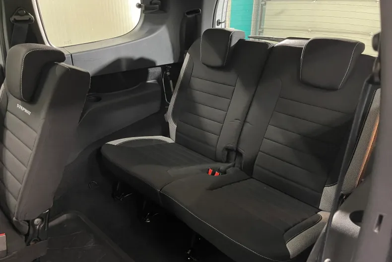 Dacia Lodgy din 2021 cu 45.224 km - oferta DAC150502 - foto 11