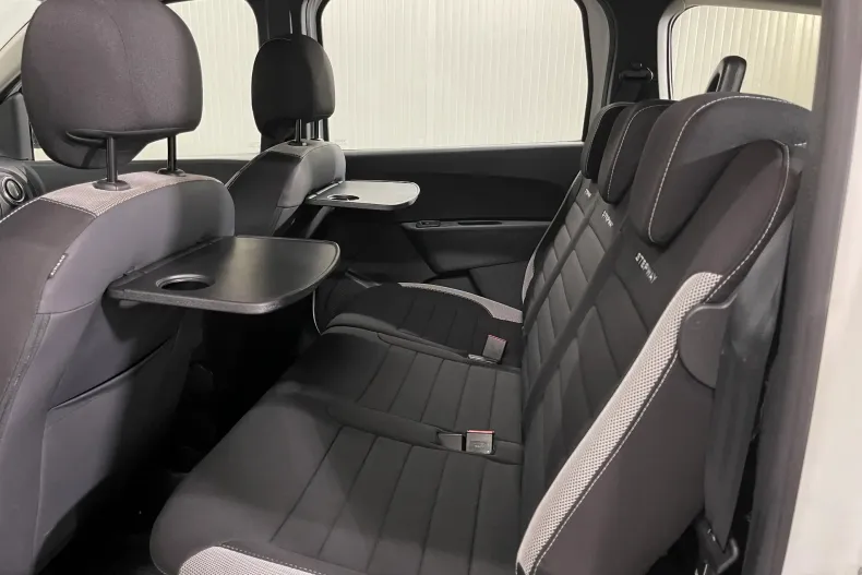 Dacia Lodgy din 2021 cu 45.224 km - oferta DAC150502 - foto 12