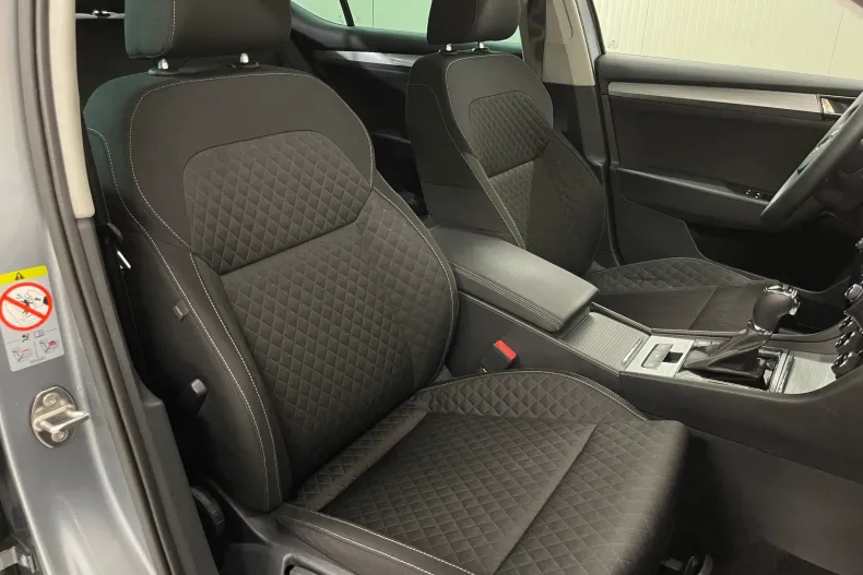 Skoda Superb din 2020 cu 137.426 km - oferta SKO150504 - foto 9