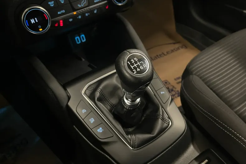 Ford Focus din 2021 cu 83.312 km - oferta FOR150512 - foto 21