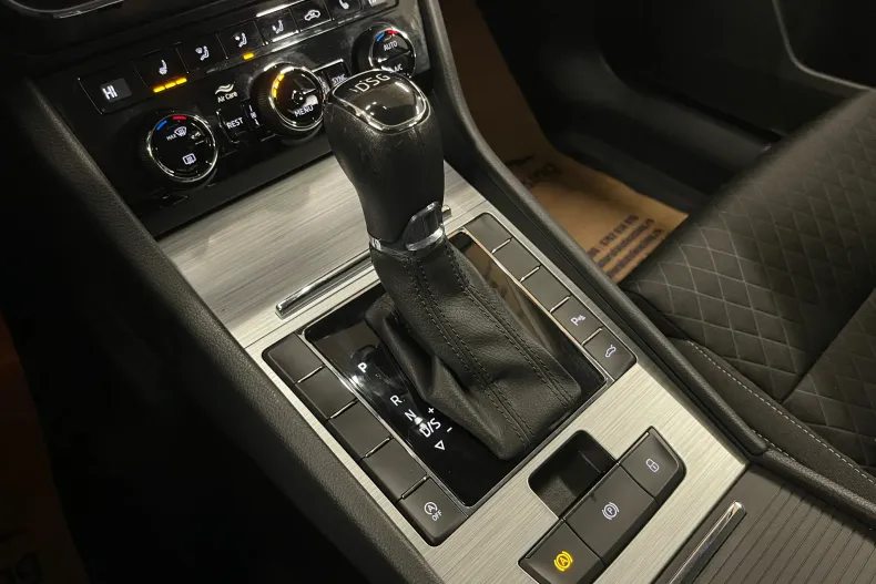 Skoda Superb din 2020 cu 81.995 km - oferta SKO150514 - foto 23