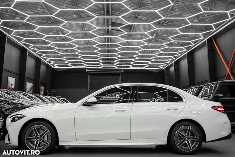Mercedes-Benz C din 2023 cu 20.000 km - oferta MER150528 - foto 31