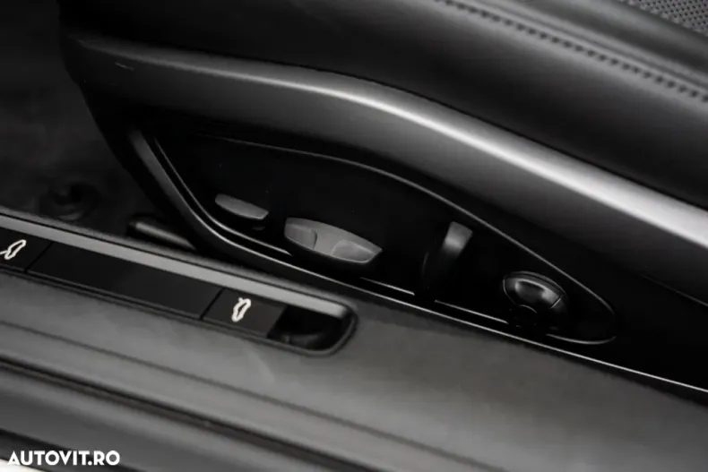 Porsche 911 din 2023 cu 23.701 km - oferta POR150530 - foto 13