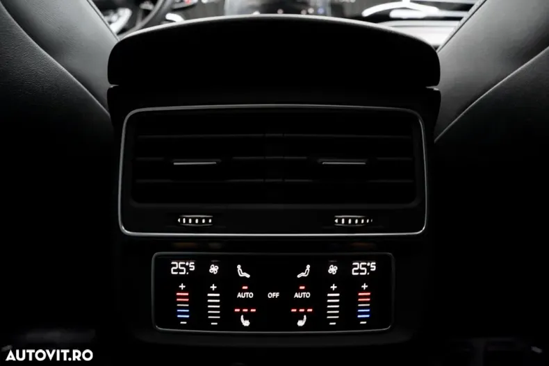 Audi SQ8 din 2023 cu 70.800 km - oferta AUD150537 - foto 17