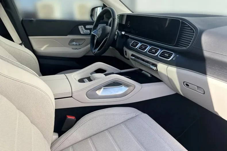 Mercedes-Benz GLE Coupe din 2024 cu 3.708 km - oferta MER150559 - foto 12