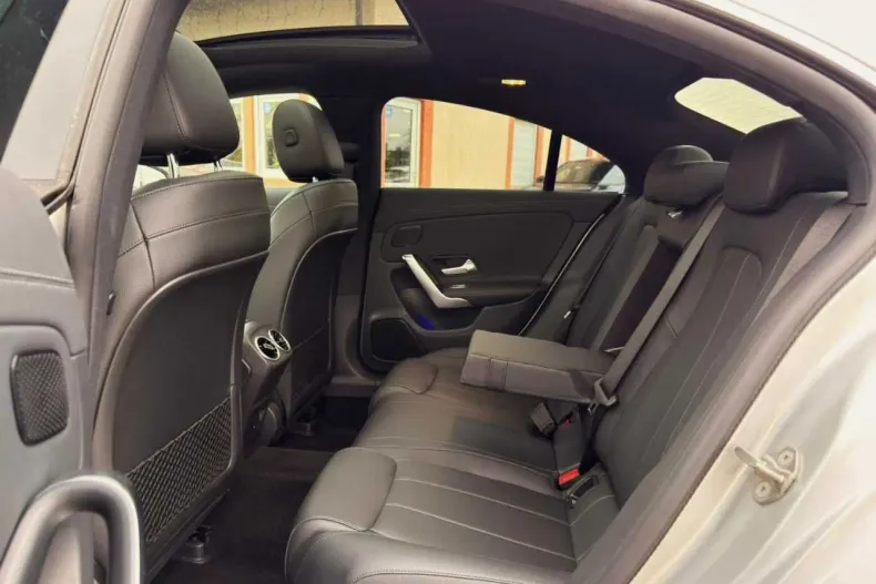 Mercedes-Benz CLA din 2021 cu 70.000 km - oferta MER150579 - foto 17