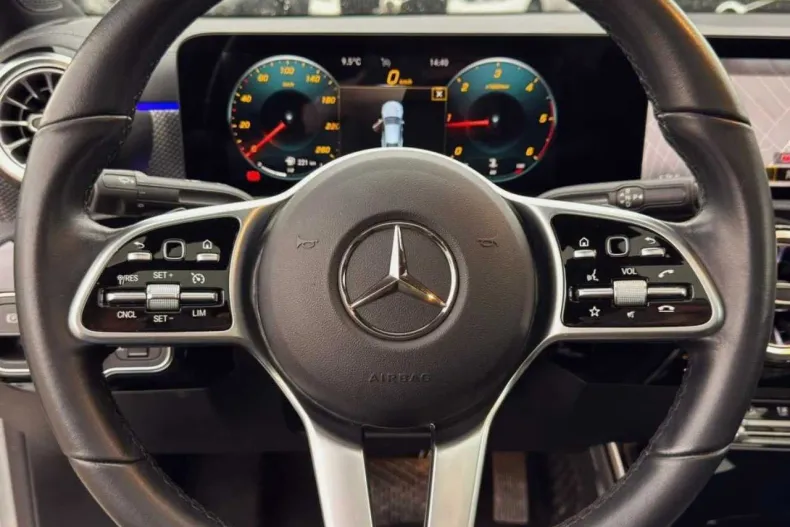 Mercedes-Benz CLA din 2021 cu 70.000 km - oferta MER150579 - foto 24