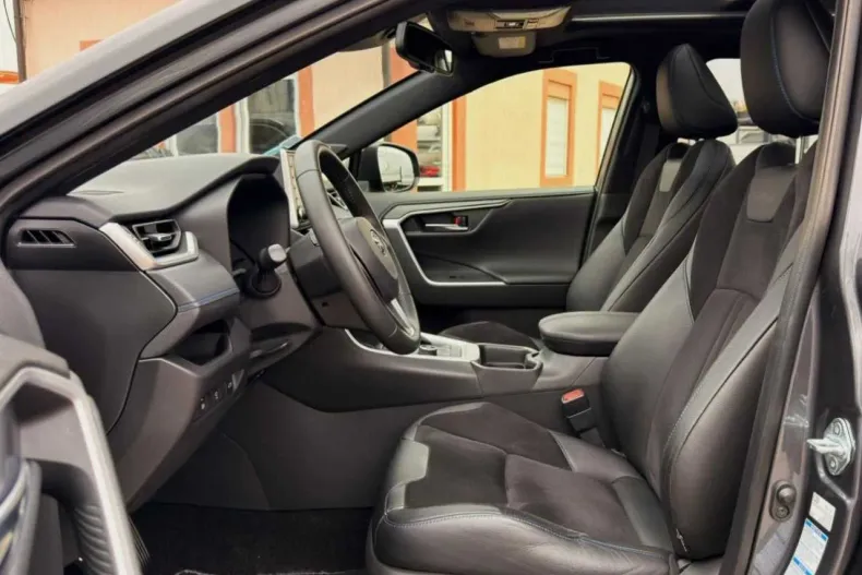 Toyota RAV4 din 2021 cu 136.000 km - oferta TOY150580 - foto 18