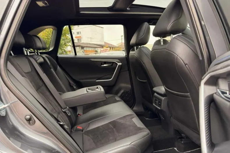 Toyota RAV4 din 2021 cu 136.000 km - oferta TOY150580 - foto 20