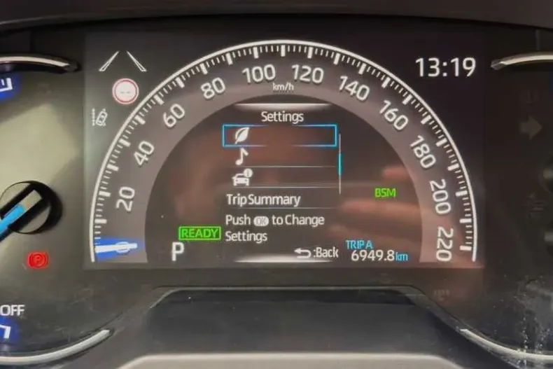 Toyota RAV4 din 2021 cu 136.000 km - oferta TOY150580 - foto 31