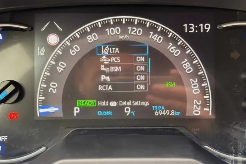 Toyota RAV4 din 2021 cu 136.000 km - oferta TOY150580 - foto 34