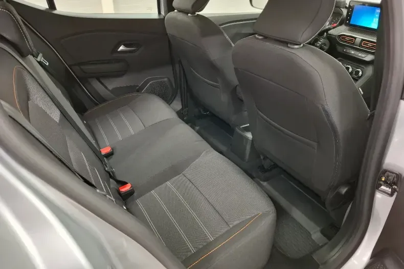 Dacia Sandero Stepway din 2022 cu 19.270 km - oferta DAC150581 - foto 12