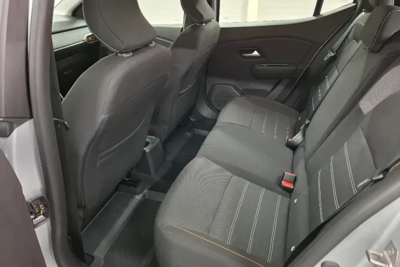 Dacia Sandero Stepway din 2022 cu 19.270 km - oferta DAC150581 - foto 13