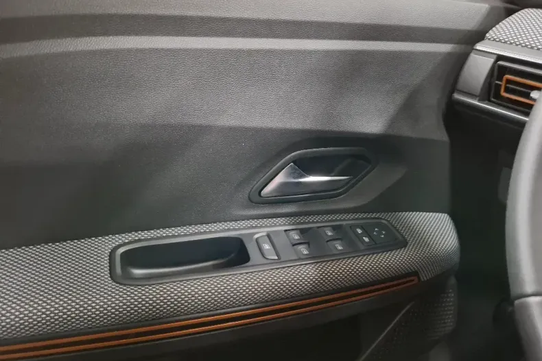 Dacia Sandero Stepway din 2022 cu 19.270 km - oferta DAC150581 - foto 16