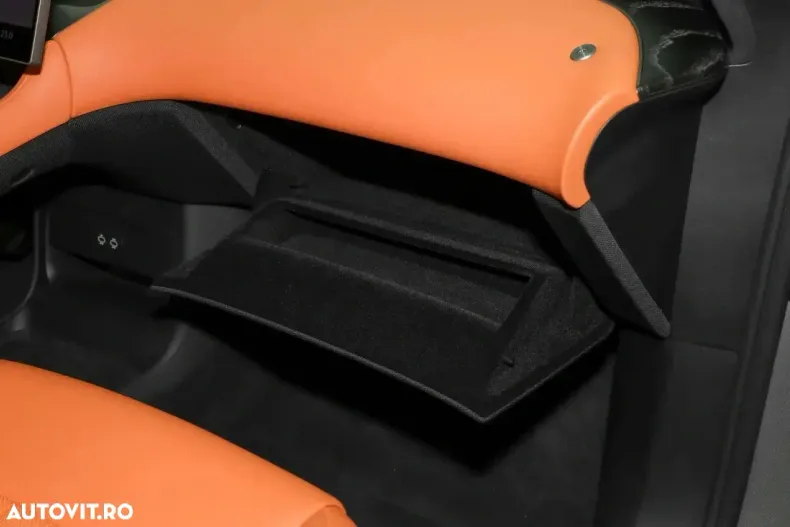 Xiaomi YU7 din 2025 cu 0 km - oferta XIA150583 - foto 13