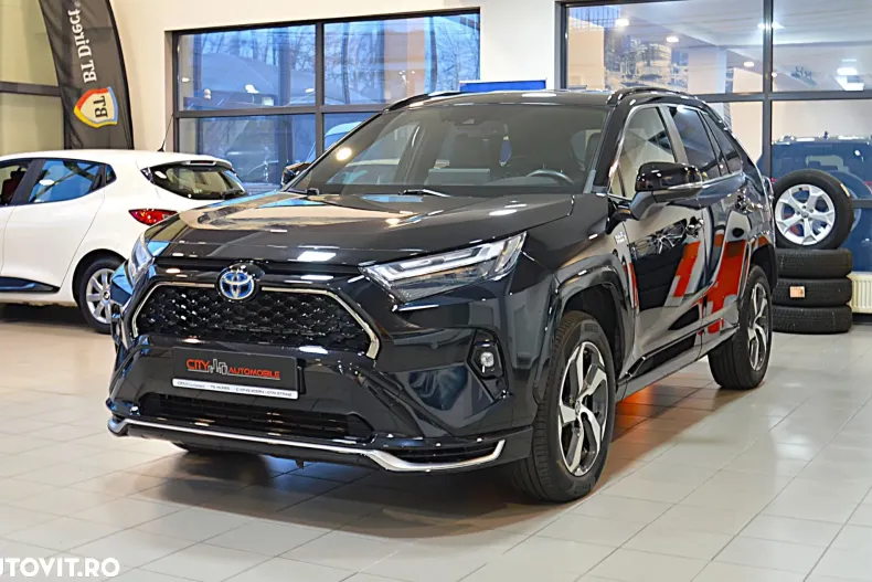 Toyota RAV4 din 2023 cu 102.600 km - oferta TOY150585 - foto 1