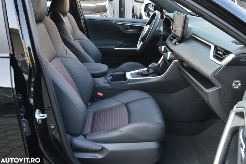 Toyota RAV4 din 2023 cu 102.600 km - oferta TOY150585 - foto 9