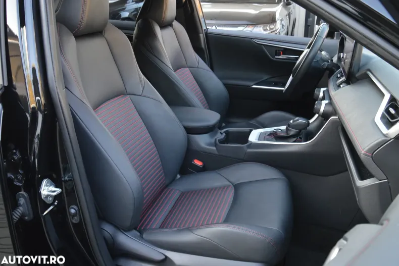 Toyota RAV4 din 2023 cu 102.600 km - oferta TOY150585 - foto 11