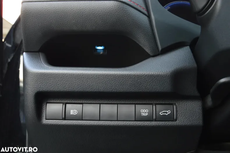 Toyota RAV4 din 2023 cu 102.600 km - oferta TOY150585 - foto 25