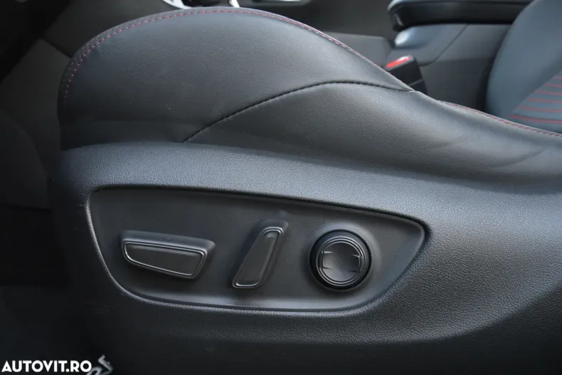 Toyota RAV4 din 2023 cu 102.600 km - oferta TOY150585 - foto 30