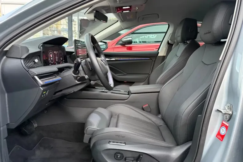 Skoda Superb din 2024 cu 30.250 km - oferta SKO150588 - foto 7