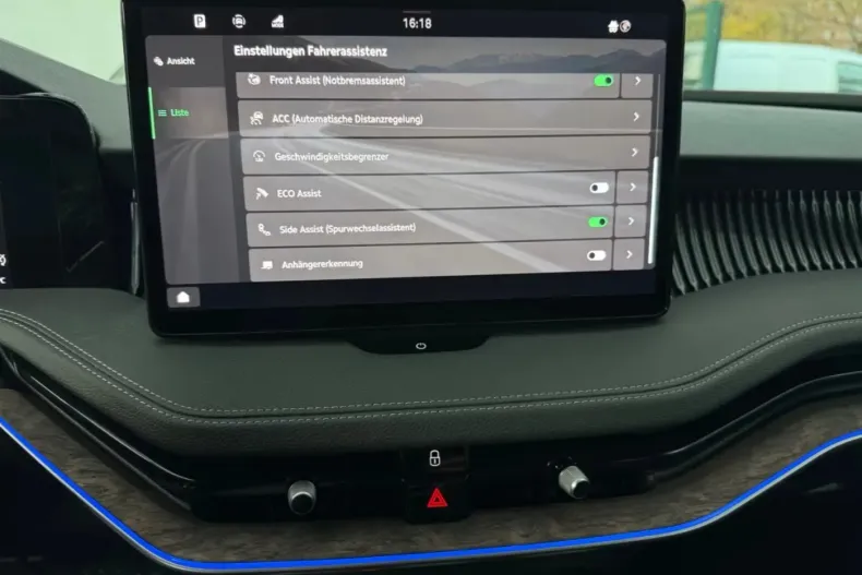 Skoda Superb din 2024 cu 30.250 km - oferta SKO150588 - foto 17