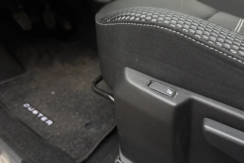 Dacia Duster din 2021 cu 88.906 km - oferta DAC150594 - foto 22