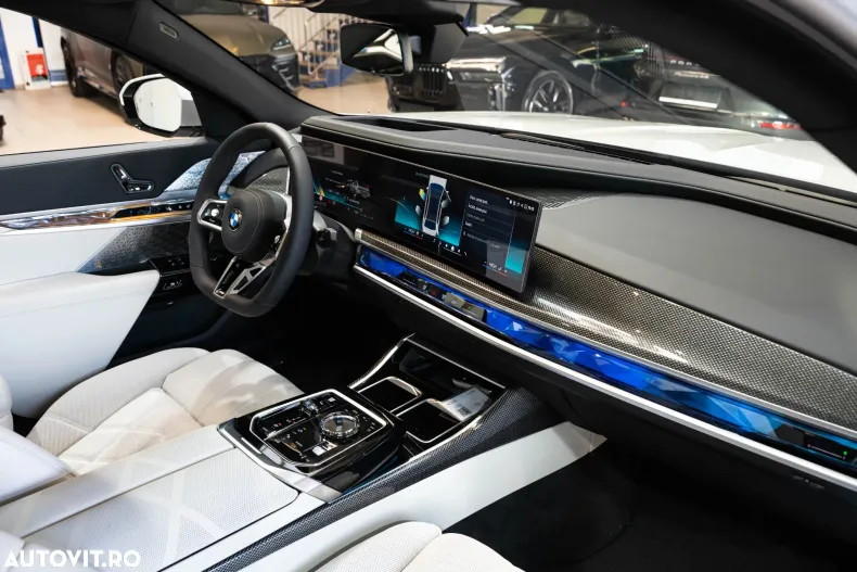 BMW Seria 7 din 2025 cu 22 km - oferta BMW150601 - foto 13