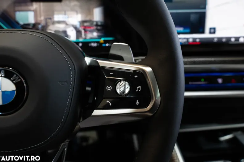 BMW Seria 7 din 2025 cu 22 km - oferta BMW150601 - foto 22