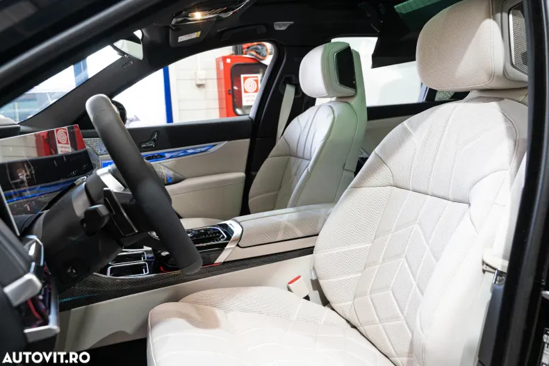 BMW Seria 7 din 2025 cu 22 km - oferta BMW150602 - foto 5
