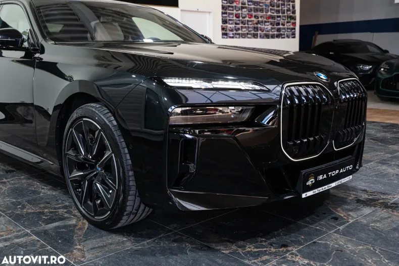 BMW Seria 7 din 2025 cu 22 km - oferta BMW150602 - foto 13