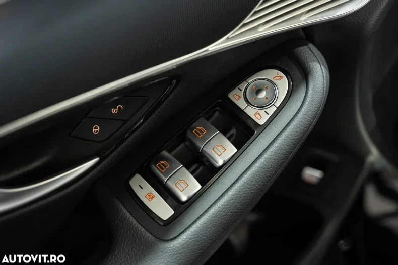 Mercedes-Benz EQC din 2022 cu 28.073 km - oferta MER150604 - foto 28