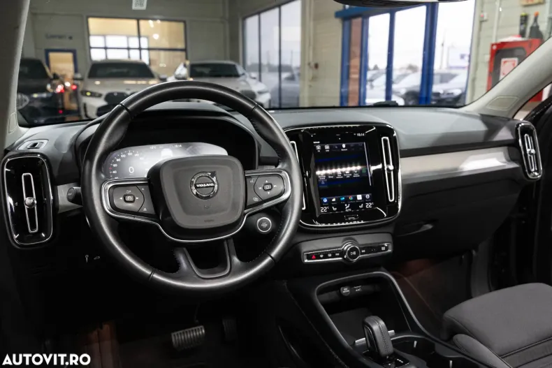 Volvo XC40 din 2021 cu 71.426 km - oferta VOL150606 - foto 6
