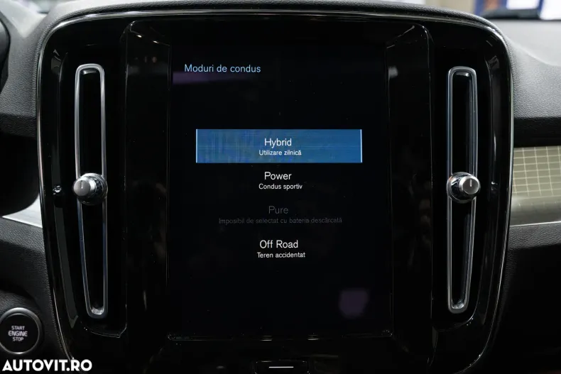 Volvo XC40 din 2021 cu 71.426 km - oferta VOL150606 - foto 17