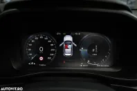 Volvo XC40 din 2021 cu 71.426 km - oferta VOL150606 - foto 25