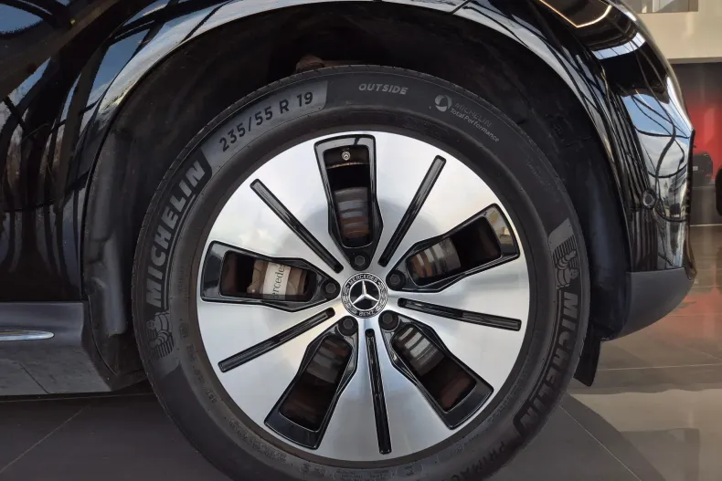 Mercedes-Benz EQC din 2021 cu 63.500 km - oferta MER150614 - foto 26