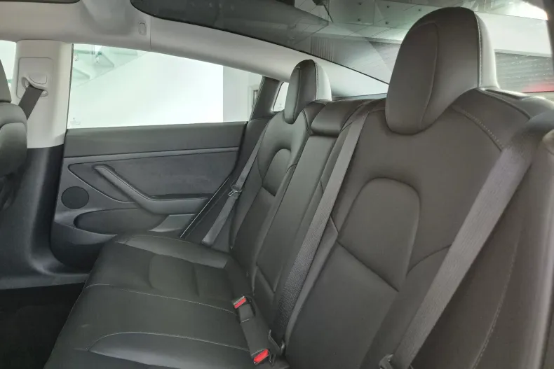 Tesla Model 3 din 2021 cu 52.700 km - oferta TES150617 - foto 12