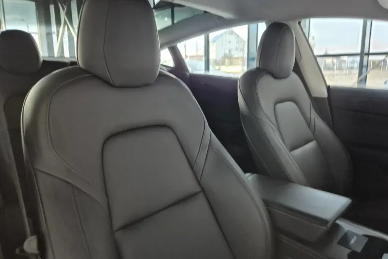 Tesla Model 3 din 2021 cu 52.700 km - oferta TES150617 - foto 13