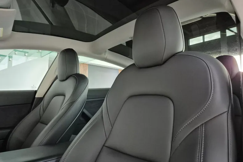 Tesla Model 3 din 2021 cu 52.700 km - oferta TES150617 - foto 14