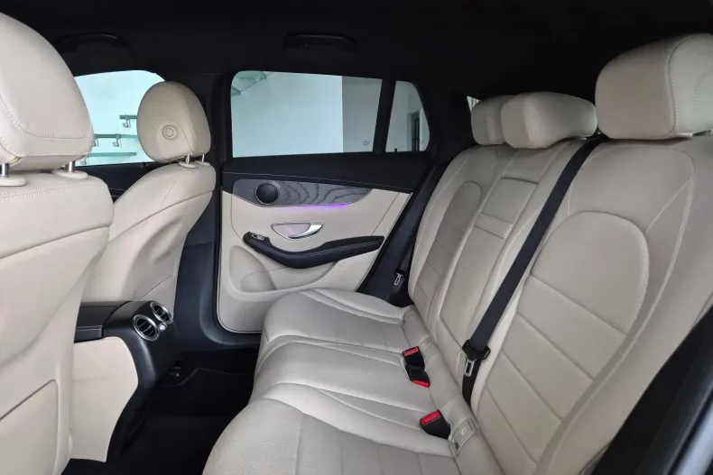 Mercedes-Benz EQC din 2022 cu 66.900 km - oferta MER150618 - foto 15