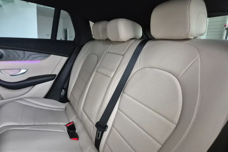 Mercedes-Benz EQC din 2022 cu 66.900 km - oferta MER150618 - foto 16