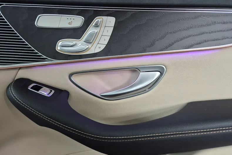 Mercedes-Benz EQC din 2022 cu 66.900 km - oferta MER150618 - foto 18